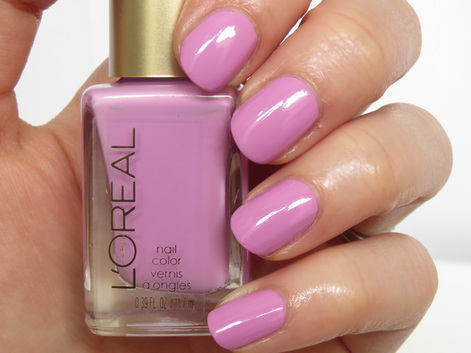 L'Oreal Hint of Lavender Swatch